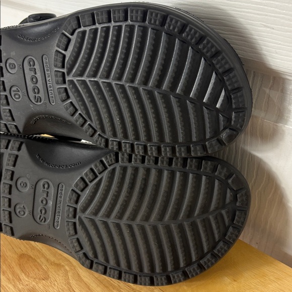 CROCS Classic Black Clogs with Sports Mode Unisex Mens Size Women’s size 10 - Picture 7 of 8